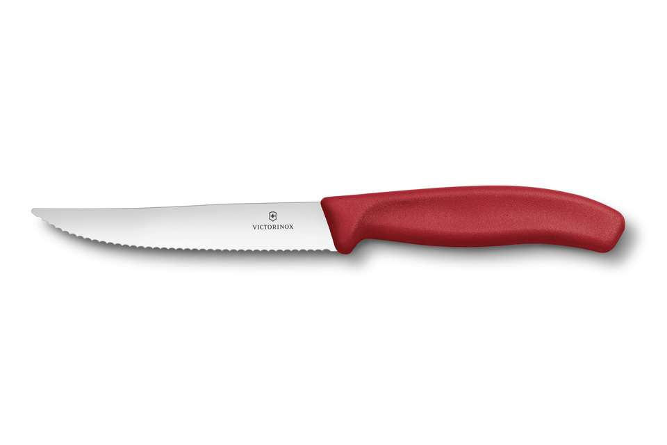 Nicht nur scharf, sondern auch chic: Steakmesser in Trendfarben wie beispielsweise das "Swiss Classic" sorgen für optische Abwechslung auf dem Tisch. Foto: djd/Victorinox